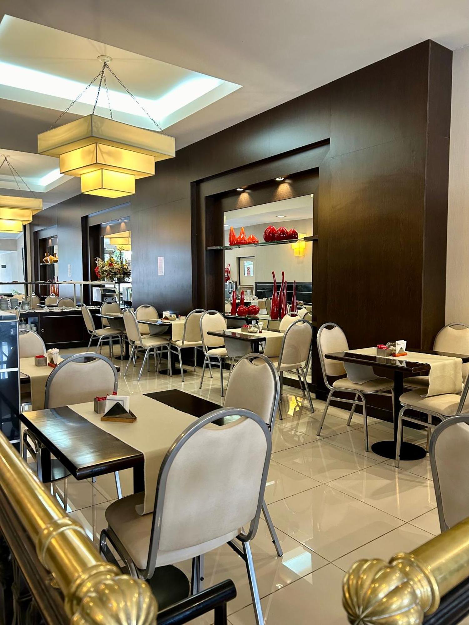 Condado Hotel Casino Ґоя Екстер'єр фото