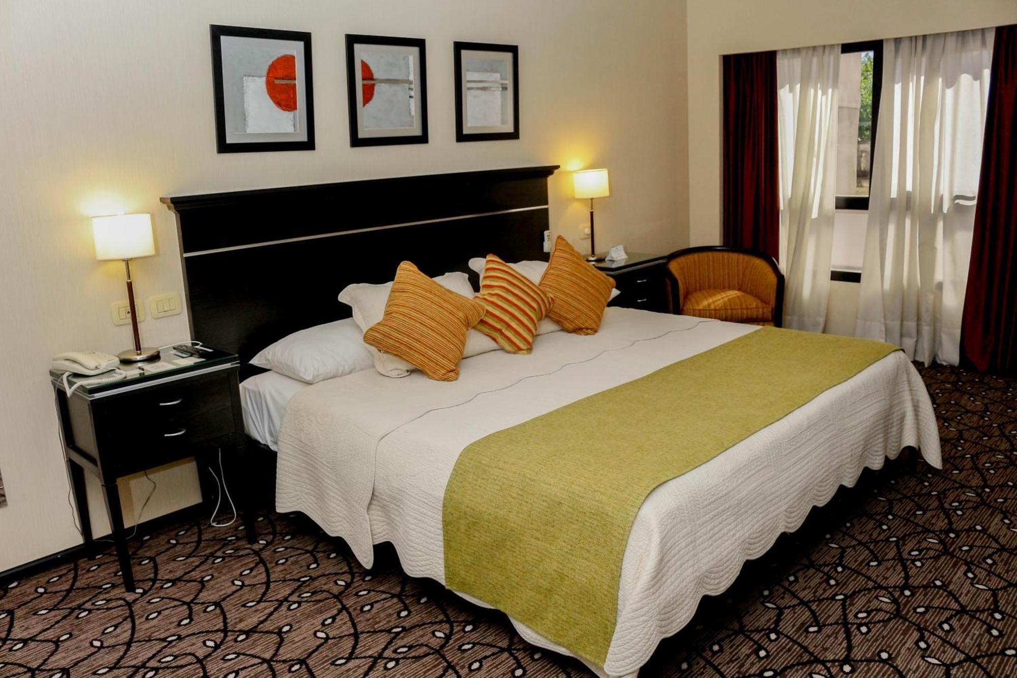 Condado Hotel Casino Ґоя Екстер'єр фото