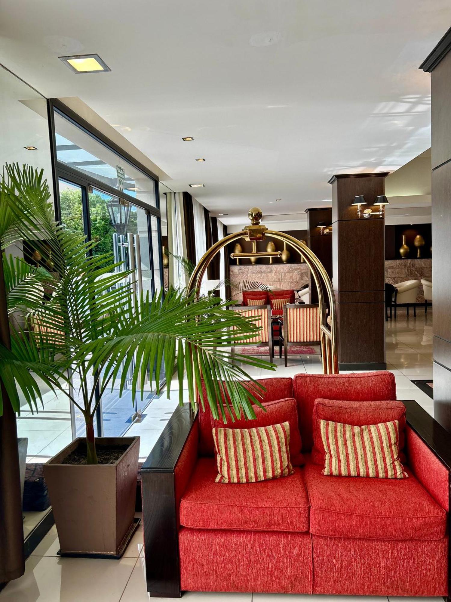 Condado Hotel Casino Ґоя Екстер'єр фото
