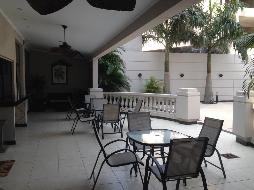 Condado Hotel Casino Ґоя Екстер'єр фото